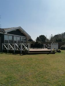 Gemtliches Ferienhaus in Vejlby Fed Strand - Fnen